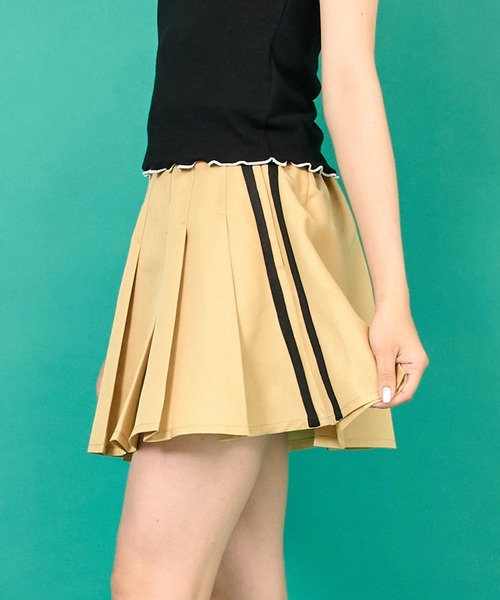 ANAP GｉRL（アナップガール）の「サイドラインツイルプリーツスカート 【キッズお揃い】（スカート・キッズ・ブラック/ホワイト/ベージュ・XS/S/M）」の17枚目の写真
