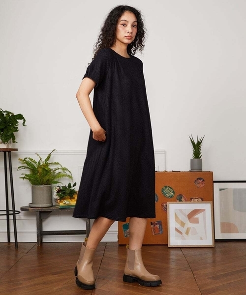 Jocomomola(ホコモモラ)の「Granos de arroz ジャカードフレアワンピース(ワンピース・レディース・マスタード/ブラック・40)」の11枚目の写真