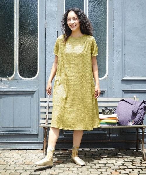 Jocomomola(ホコモモラ)の「Granos de arroz ジャカードフレアワンピース(ワンピース・レディース・マスタード/ブラック・40)」の15枚目の写真