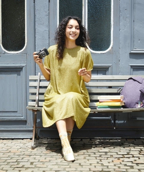 Jocomomola(ホコモモラ)の「Granos de arroz ジャカードフレアワンピース(ワンピース・レディース・マスタード/ブラック・40)」の16枚目の写真