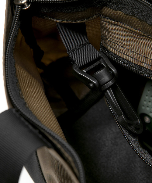 Drifter（ドリフター）の「WIDE TOTE／ワイドトート（ショルダーバッグ・レディース・ブラック×ブラック/ベージュ×ブラック/レオパード/ブラウン/ゼブラ/ドット・FREE）」の12枚目の写真