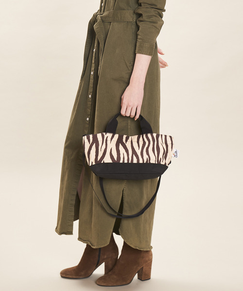 Drifter（ドリフター）の「WIDE TOTE／ワイドトート（ショルダーバッグ・レディース・ブラック×ブラック/ベージュ×ブラック/レオパード/ブラウン/ゼブラ/ドット・FREE）」の20枚目の写真