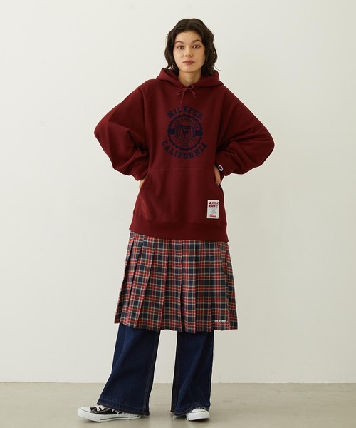 Champion(チャンピオン)の「MILKFED. × CHAMPION COLLEGE LOGO SWEAT HOODIE(パーカー・レディース・アッシュ/ライトブルー/バーガンディー/オートミール/チャコール・S/M)」の18枚目の写真