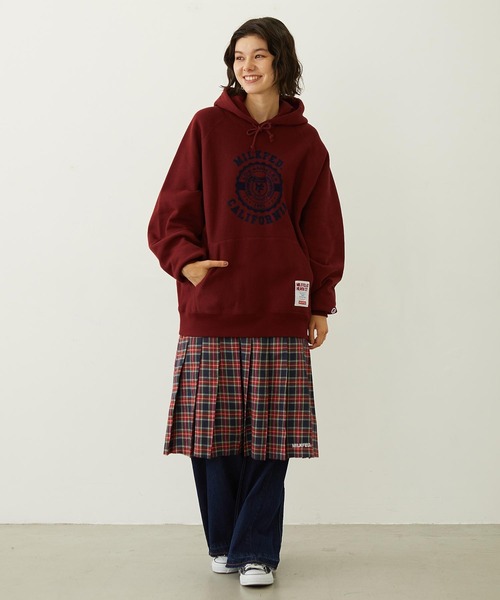 Champion(チャンピオン)の「MILKFED. × CHAMPION COLLEGE LOGO SWEAT HOODIE(パーカー・レディース・アッシュ/ライトブルー/バーガンディー/オートミール/チャコール・S/M)」の20枚目の写真