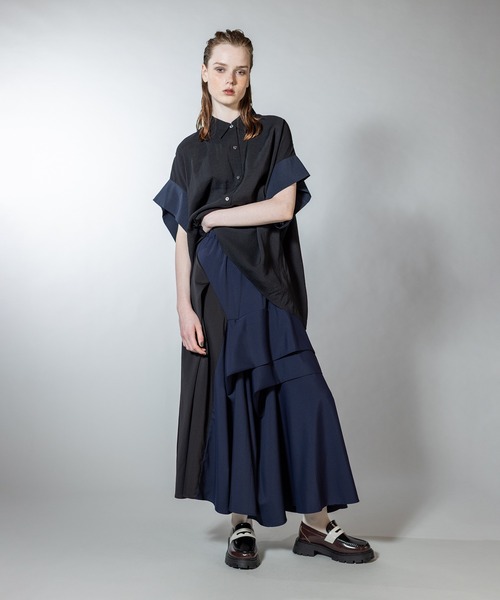 OSMOSIS（オズモーシス）の「バイカラー切替タックスカート（スカート・レディース・ネイビー/ブラック/グレイッシュベージュ・ONE SIZE）」の22枚目の写真