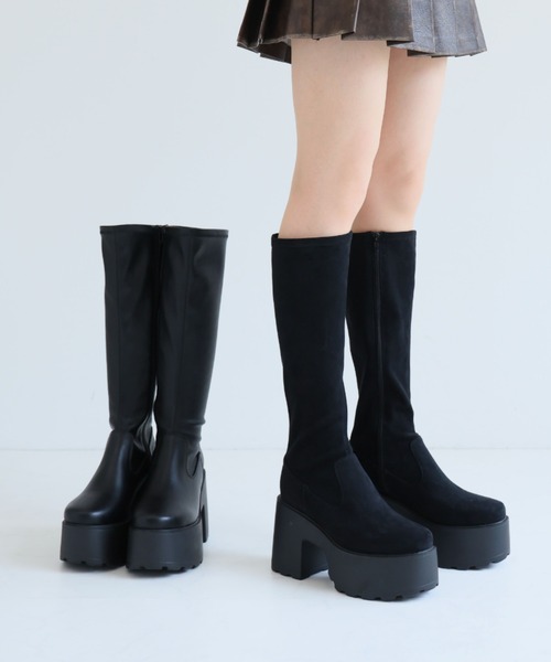 VIVIAN(ヴィヴィアン)の「厚底プラットフォームチャンキーヒールストレッチロングブーツ ZOZOTOWN+オフィシャルサイト限定商品(ブーツ・レディース・ブラック/ブラック系その他3・LL/L/M/S)」の4枚目の写真