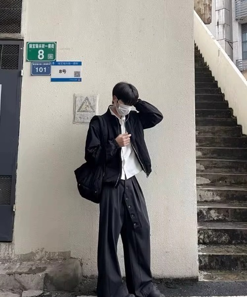 DEVICE（デバイス）の「ボタンフライ カーブ スラックス（スラックス・メンズ・ブラック・FREE）」の6枚目の写真