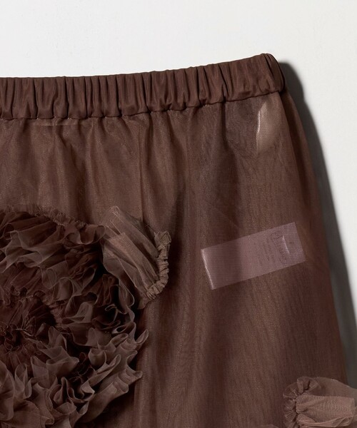 VIVIANO（ヴィヴィアーノ）の「＜VIVIANO＞チュール フラワー スカート（スカート・レディース・ブラック/ブラウン系・FREE）」の4枚目の写真