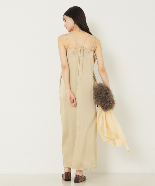 abahouse mavie（アバハウスマヴィ）の「ダブルストラップキャミワンピース（ワンピース・レディース・クリーム/チャコールグレー/その他1・36/38）」の4枚目の写真