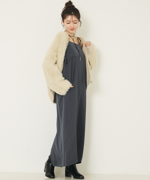 abahouse mavie（アバハウスマヴィ）の「ダブルストラップキャミワンピース（ワンピース・レディース・クリーム/チャコールグレー/その他1・36/38）」の12枚目の写真