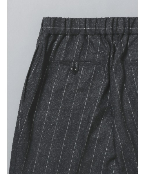 SUIT SQUARE（スーツスクエア）の「GOOVI ツータックストレートパンツ ウール（スラックス・メンズ・グレー系・1/2/3）」の6枚目の写真