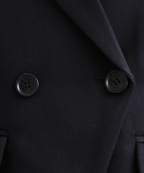 PINK-latte（ピンクラテ）の「【2026年入卒・セレモニー・卒服】クロップドダブルジャケット（テーラードジャケット・キッズ・ブラック/ネイビー・15 /16）」の16枚目の写真