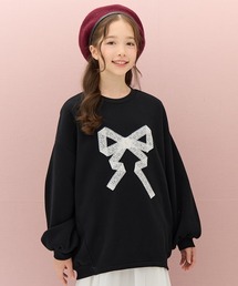 Amourire girl（アムリールガール）の「レースアップリケゆるシルエット裏起毛トレーナー（スウェット）」