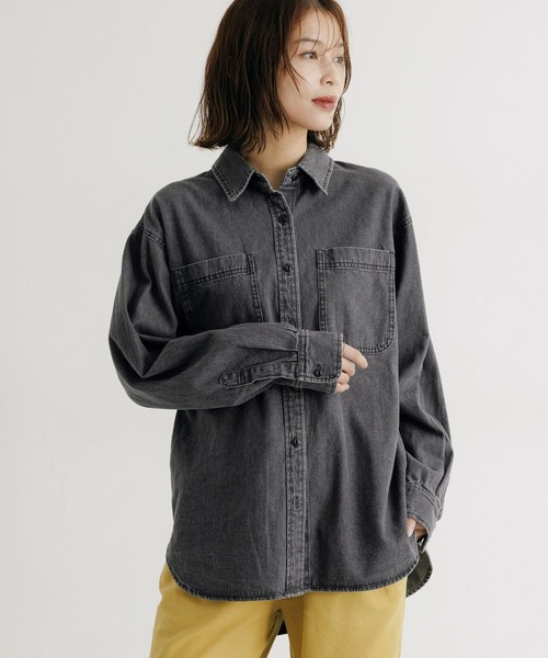 studio CLIP(スタディオクリップ)の「【選べる着丈】デニムシャツ《CLIP denim》(シャツ/ブラウス・レディース・オフホワイト/ブラック/インディゴブルー/ブルー・BIG(L)/REGULAR)」の11枚目の写真