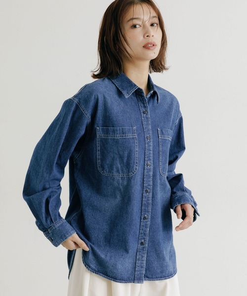 studio CLIP(スタディオクリップ)の「【選べる着丈】デニムシャツ《CLIP denim》(シャツ/ブラウス・レディース・オフホワイト/ブラック/インディゴブルー/ブルー・BIG(L)/REGULAR)」の18枚目の写真