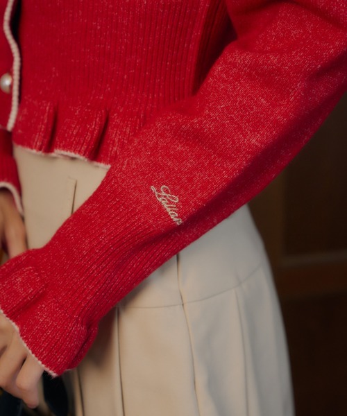 Lallana(ララーナ)の「Frill Knit Cardigan / フリルニットカーディガン(カーディガン/ボレロ・レディース・アイボリー/レッド・FREE)」の4枚目の写真