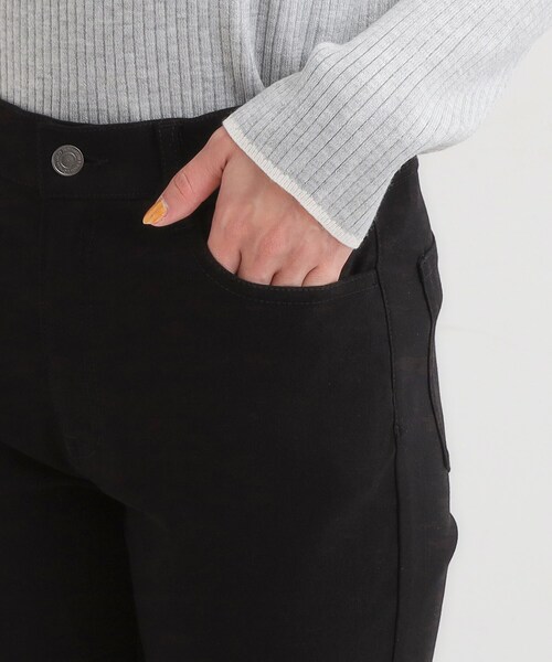 SHOO・LA・RUE（シューラルー）の「【SS-LL】ストレッチスキニーパンツ（その他パンツ・レディース・ブラック・01/02/03/04/10）」の4枚目の写真