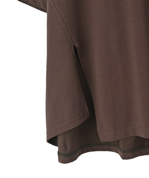 marjour(マージュール)の「RELAX SIDE SLIT TEE(Tシャツ/カットソー・レディース・ブラウン・M)」の4枚目の写真
