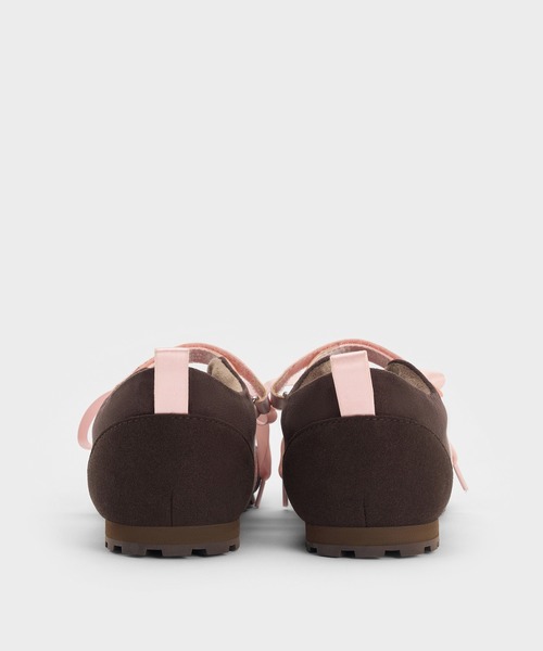 CHARLES & KEITH（チャールズ & キース）の「Silko シルコウ サテンレースバレエスニーカー（スニーカー・レディース・オフホワイト/ブラウン系その他7/ブラック系その他2・23cm/25.5cm/22.5cm/25cm/24.5cm/23.5cm）」の15枚目の写真