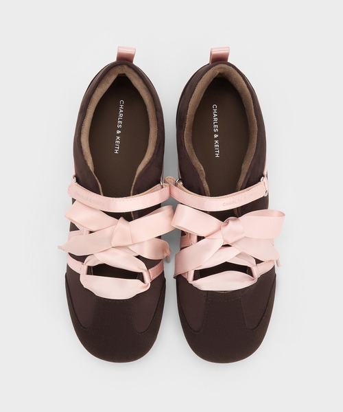 CHARLES & KEITH（チャールズ & キース）の「Silko シルコウ サテンレースバレエスニーカー（スニーカー・レディース・オフホワイト/ブラウン系その他7/ブラック系その他2・23cm/25.5cm/22.5cm/25cm/24.5cm/23.5cm）」の17枚目の写真