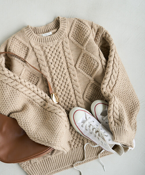 限定展開 ビックシルエット ケーブルニット プルオーバー（ニット