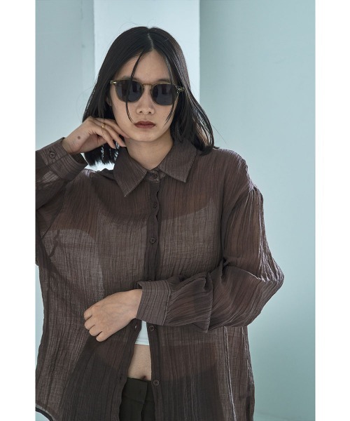 marjour（マージュール）の「WRINKLE SHEER SHIRTS（シャツ/ブラウス・レディース・ブラウン/オフホワイト・M）」の8枚目の写真