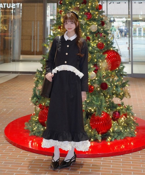 idem（イデム）の「blooming frill jacket / フリルデザインジャケット【セットアップ着用可能】（ノーカラージャケット・レディース・ベージュ/ブラック・FREE）」の14枚目の写真