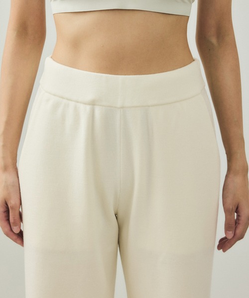 ADAM ET ROPE'（アダムエロペ）の「【EMOELLE】ウールニットパンツ（その他パンツ・レディース・グレー/オフホワイト・38/36）」の10枚目の写真