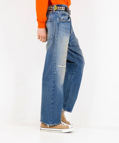 HYSTERIC GLAMOUR(ヒステリックグラマー)の「AAR加工 ストレートデニムパンツ(その他パンツ・メンズ・ダークインディゴブルー・28inch/29inch/30inch/31inch/32inch/34inch)」の6枚目の写真