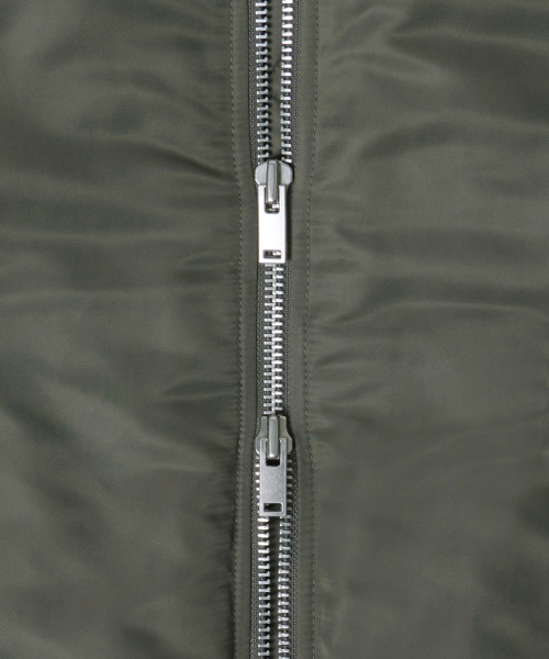 MUSINSA STANDARD（ムシンサスタンダード）の「ショートMA-1ボンバージャケット[カーキ]（ブルゾン・メンズ・その他・MEDIUM/LARGE/X-LARGE/XX-LARGE）」の5枚目の写真