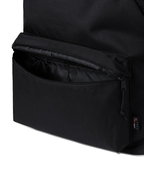 MUSINSA STANDARD（ムシンサスタンダード）の「コーデュロイビッグサイズバックパック[ブラック]（バックパック/リュック・レディース・その他・FREE）」の6枚目の写真