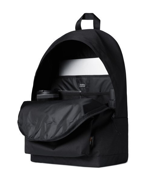 MUSINSA STANDARD（ムシンサスタンダード）の「コーデュロイビッグサイズバックパック[ブラック]（バックパック/リュック・レディース・その他・FREE）」の8枚目の写真