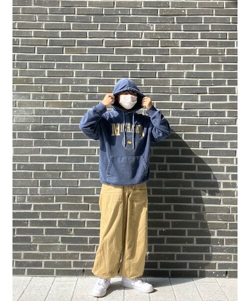 MUSINSA STANDARD（ムシンサスタンダード）の「コーデュロイビッグサイズバックパック[ブラック]（バックパック/リュック・レディース・その他・FREE）」の15枚目の写真