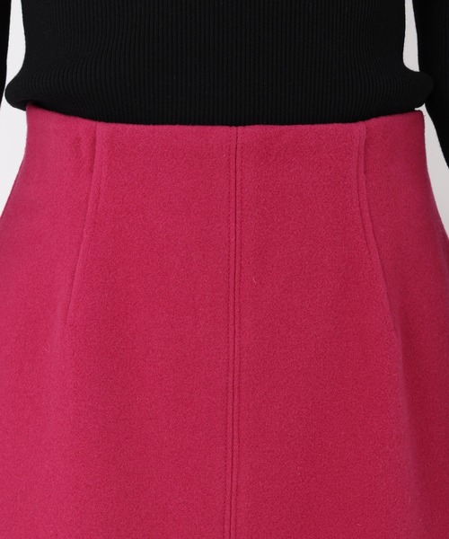 STRAWBERRY-FIELDS（ストロベリーフィールズ）の「ラムウールメルトン_ウールミニスカート（スカート・レディース・レッド系その他/ブラック/オフホワイト・2）」の7枚目の写真