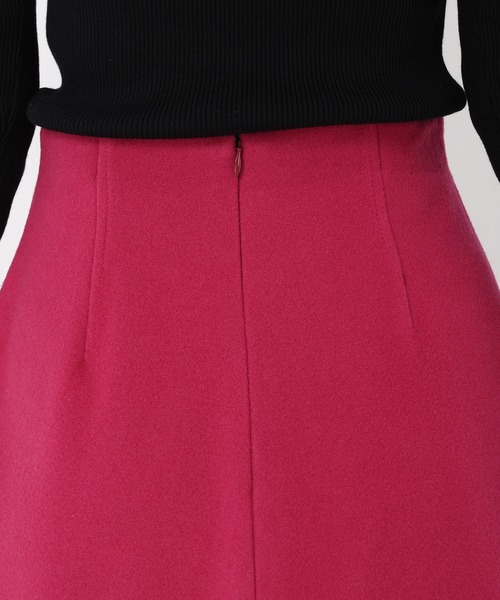 STRAWBERRY-FIELDS（ストロベリーフィールズ）の「ラムウールメルトン_ウールミニスカート（スカート・レディース・レッド系その他/ブラック/オフホワイト・2）」の8枚目の写真