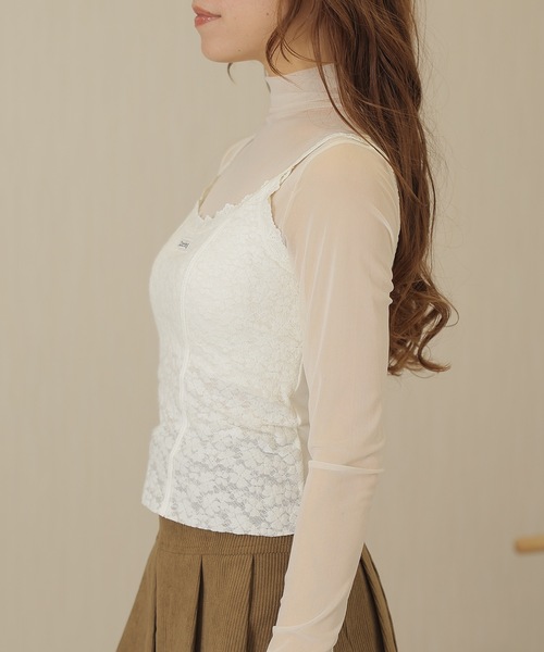 Lace Ladies(レースレディース)の「ボタニカル柄 レース フロントシーム コンパクト キャミソール(キャミソール・レディース・アイボリー/ブラック・FREE)」の14枚目の写真