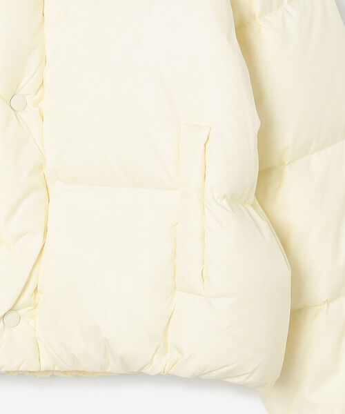 GYMPHLEX(ジムフレックス)の「Gymphlex | ナイロン ダウンショートジャケット WOMEN(ダウンジャケット/コート・レディース・アイボリー/チャコール・14)」の7枚目の写真