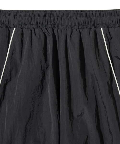 PHYPS MOTORCYCLE(フィップスモーターサイクル)の「Speed Track Solid nylon Pants Black(スウェットパンツ・レディース・その他・X-LARGE/SMALL/MEDIUM/LARGE)」の5枚目の写真