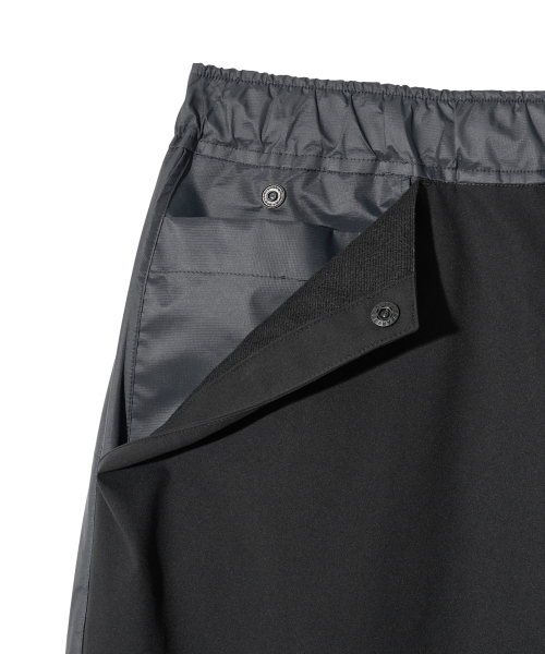 PHYPS MOTORCYCLE（フィップスモーターサイクル）の「H-Tech 3Layer Wind Shield Track Pants Black（その他パンツ・レディース・その他・SMALL/MEDIUM/LARGE/X-LARGE）」の6枚目の写真