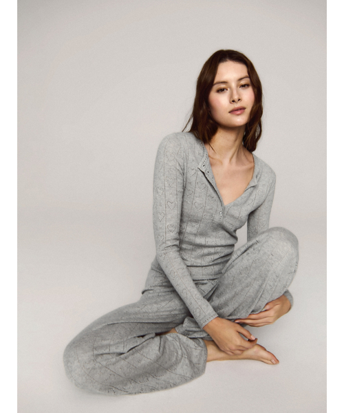 GAP(ギャップ)の「ライトウェイト CashSoft カシミヤタッチ ポインテール ハートパジャマパンツ(ルームウェア/パジャマ・レディース・ライトグレー/ピンク・XS/S/M/L/XXS)」の2枚目の写真