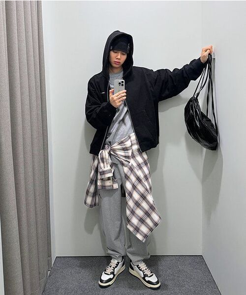 BATIP(バティップ)の「クラシックロゴワイドジョガーパンツグレー(スウェットパンツ・メンズ・その他・MEDIUM/LARGE/X-LARGE)」の2枚目の写真