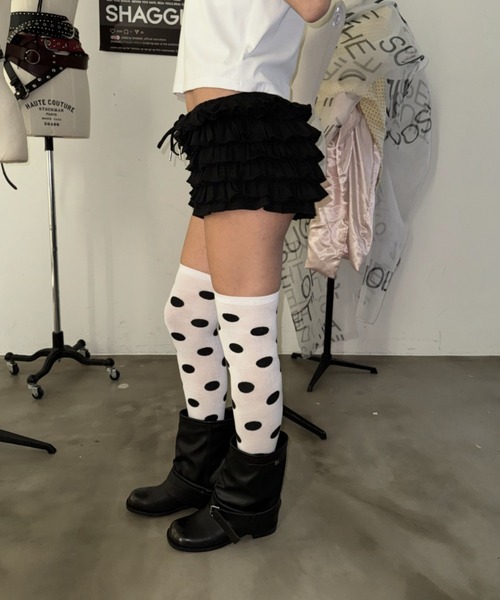SHAGGIE（シャギー）の「マイクロフリルミニショートパンツ（その他パンツ・レディース・ブラック/ブラウン/グレー・FREE）」の5枚目の写真