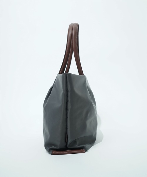 Legato Largo(レガートラルゴ)の「"02"≪Legato Largo≫肩楽 5ポケット/11L ナイロン トートバッグ(トートバッグ・レディース・ブラック/グレー/ライトブラウン/ネイビー/ベージュ・ONE SIZE)」の13枚目の写真