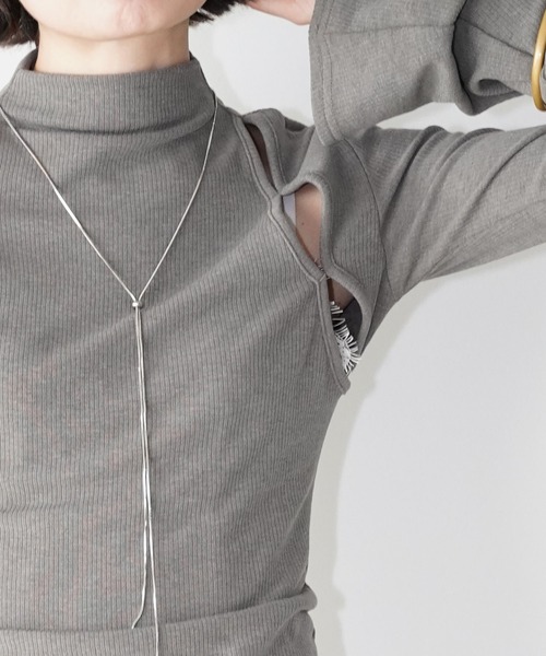 chuclla（チュクラ）の「カットアウト リブトップス chw26s038（Tシャツ/カットソー・レディース・ブラック/グレー/ホワイト・FREE）」の5枚目の写真