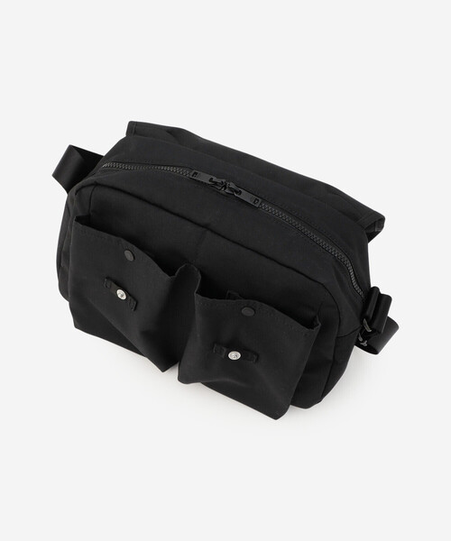 DANTON（ダントン）の「DANTON | キャンバスショルダーバッグ OBERKAMPF UNISEX（ショルダーバッグ・レディース・ブラック/グレー/ベージュ/イエロー・-）」の14枚目の写真