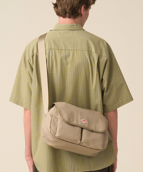 DANTON（ダントン）の「DANTON | キャンバスショルダーバッグ OBERKAMPF UNISEX（ショルダーバッグ・レディース・ブラック/グレー/ベージュ/イエロー・-）」の21枚目の写真