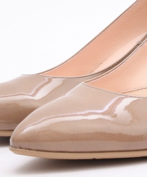 ALUNE（アルネ）の「【レイン対応】アーチクッション入りポインテッドパンプス（パンプス・レディース・ブラック系その他/ブラウン系その他/ブラック/ピンクベージュ・22.5cm/24.5cm/24cm/23.5cm/23cm）」の17枚目の写真