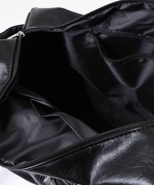 unnu（ユヌ）の「フロントポケット ボストントート（ボストンバッグ・レディース・ダークブラウン/ブラック・F）」の17枚目の写真