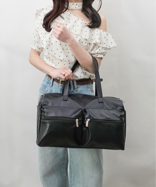 unnu（ユヌ）の「フロントポケット ボストントート（ボストンバッグ・レディース・ダークブラウン/ブラック・F）」の3枚目の写真