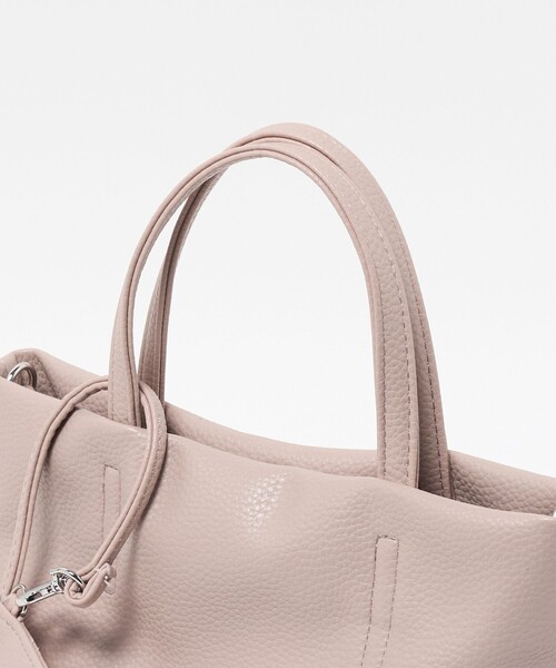 A DAY IN THE LIFE UNITED ARROWS(アデイインザライフユナイテッドアローズ)の「レザーライク 2WAY ミニトート<A DAY IN THE LIFE>(トートバッグ・レディース・その他4/ブラック/ベージュ・FREE)」の9枚目の写真